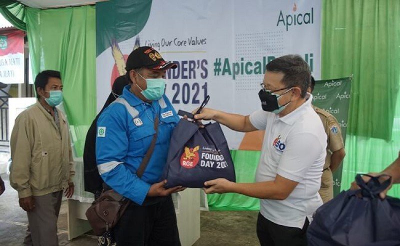 Apical Distributed Helps to People in Commemoration of 2021 Founder’s Day