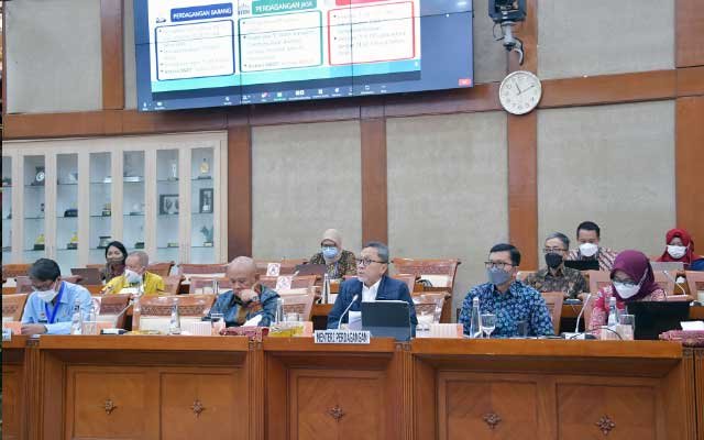 Zulkifli Hasan: Bulk Palm Cooking Oil Price in Java and Bali is at HRP